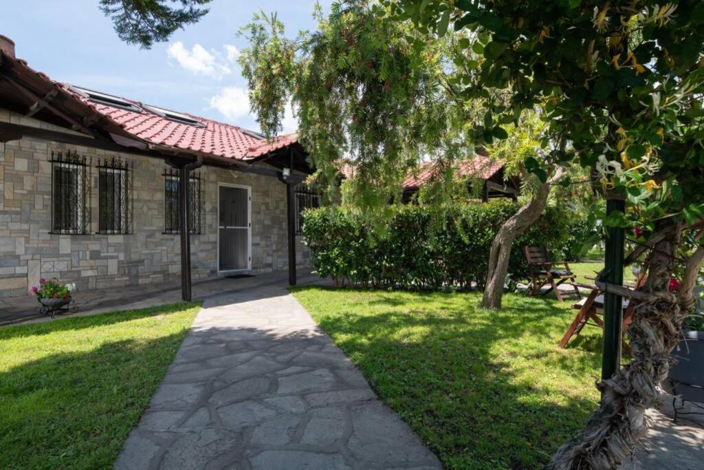 Willa Nuestro Jardin Sykia Zewnętrze zdjęcie