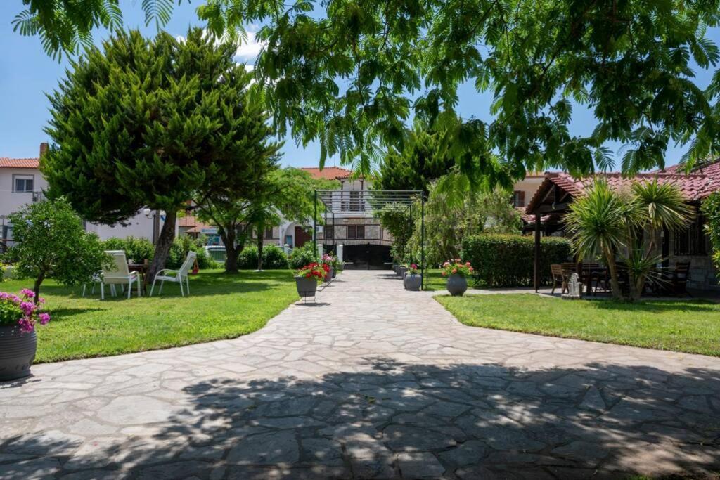 Willa Nuestro Jardin Sykia Zewnętrze zdjęcie